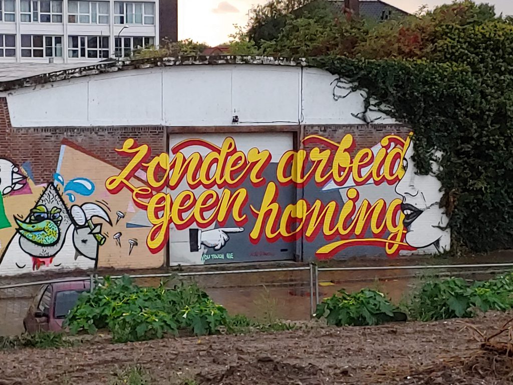 Zonder arbeid geen honing graffiti